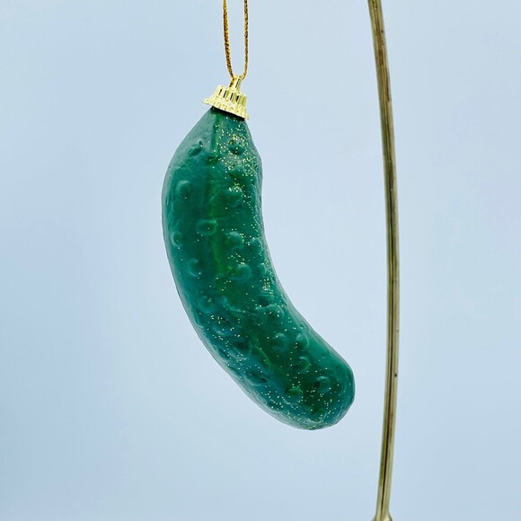 Pickle Christmas Tree Ornament- German Tradition- Hide it in your tree! * - Picture 1 of 2
